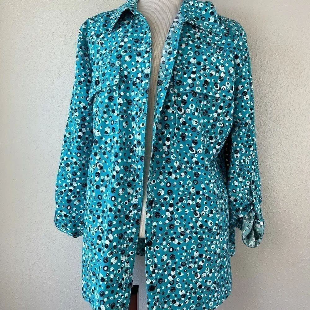 NWT Notations Women’s Collared Top Size S